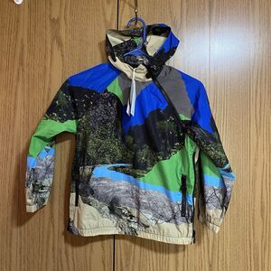 NWT Stella McCartney Kid’s 8 Year Mountain Landscape Pullover Windbreaker Jacket